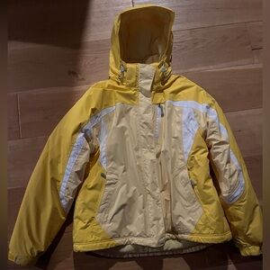 L.L. Bean Yellow and White Women's Winter XL Jacket